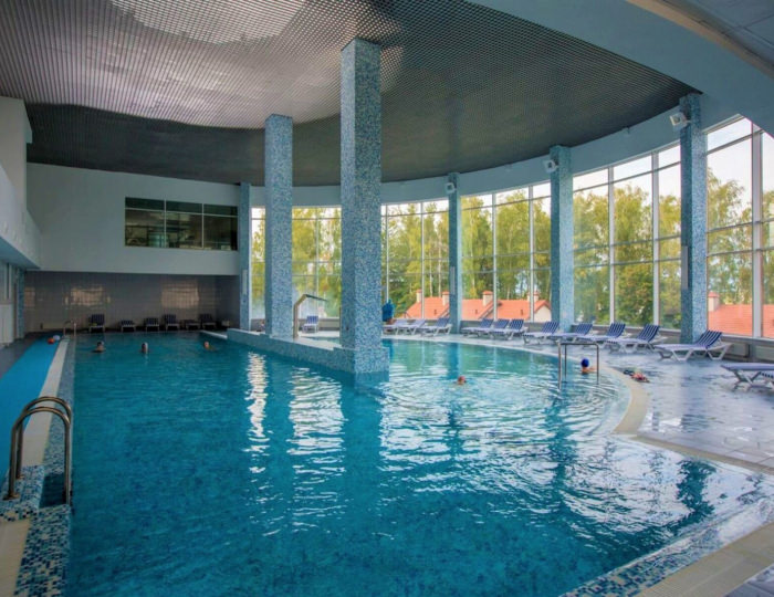 Услуги и развлечения