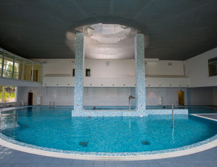 Крытый бассейн - Учебно-оздоровительный центр «Икша»